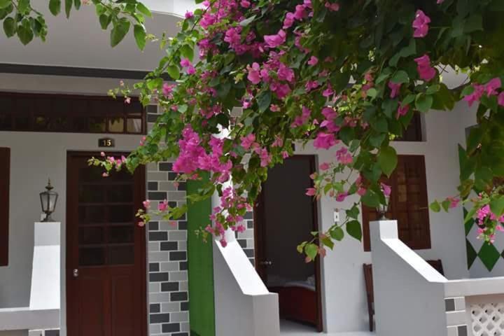 Suoi Nuoc Resort Муйне Экстерьер фото